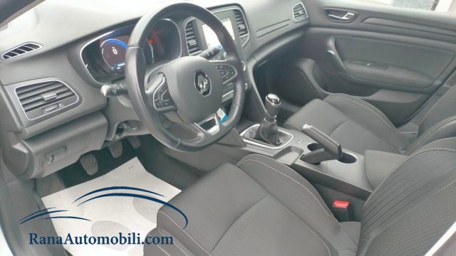 RENAULT Megane usata, con Alzacristalli elettrici