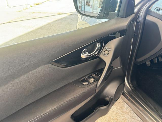 NISSAN Qashqai usata, con Bluetooth