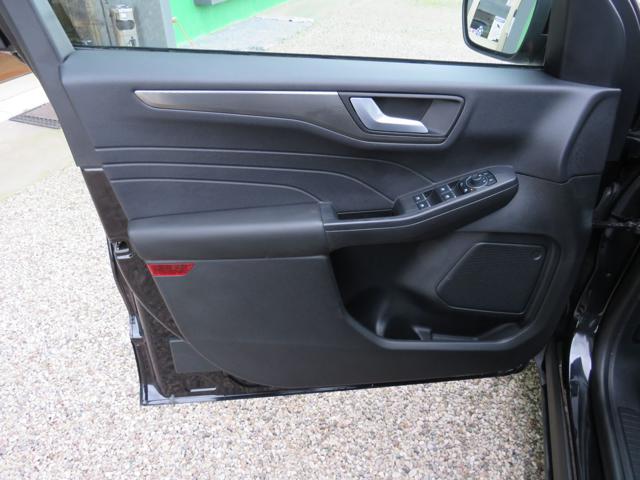 FORD Kuga usata, con Fendinebbia