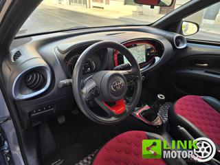 TOYOTA Aygo X usata, con Autoradio