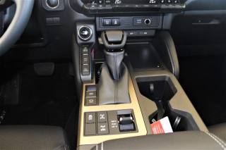 TOYOTA Land Cruiser usata, con Regolazione elettrica sedili