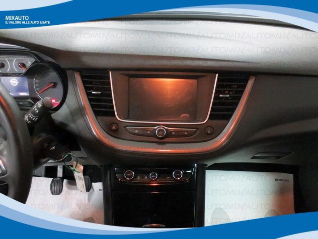 OPEL Grandland X usata, con Autoradio