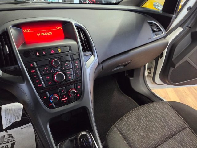 OPEL Astra usata, con Climatizzatore