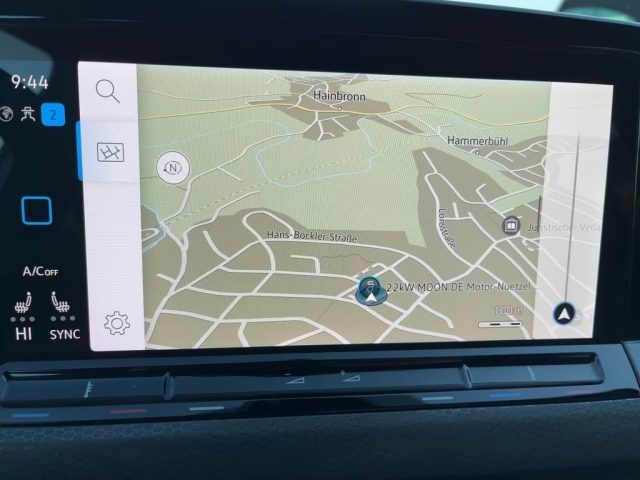 VOLKSWAGEN Golf usata, con Controllo automatico clima