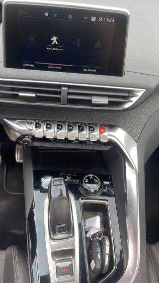 PEUGEOT 3008 usata, con Fendinebbia