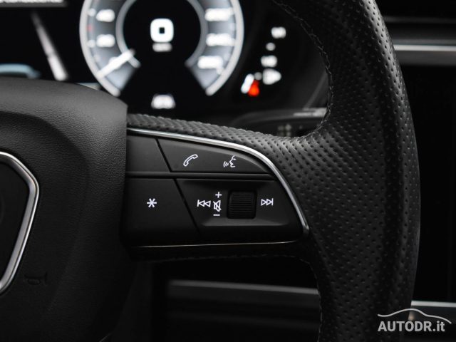 AUDI Q3 usata, con Volante multifunzione