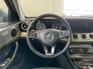MERCEDES-BENZ E 220 usata, con Immobilizzatore elettronico