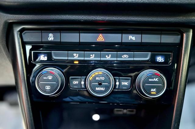 VOLKSWAGEN T-Roc usata, con ESP