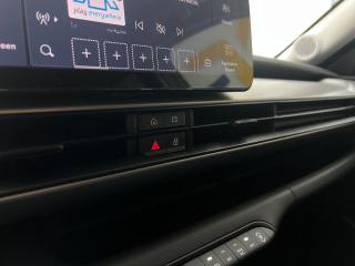 JEEP Avenger usata, con USB