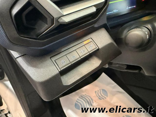 DACIA Duster usata, con Touch screen