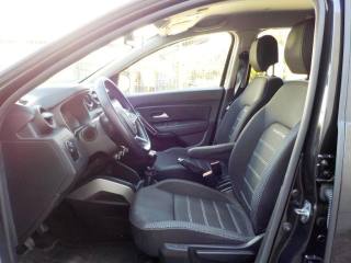 DACIA Duster usata, con Volante in pelle