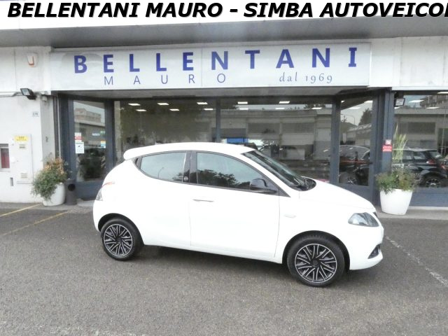LANCIA Ypsilon usata, con ABS