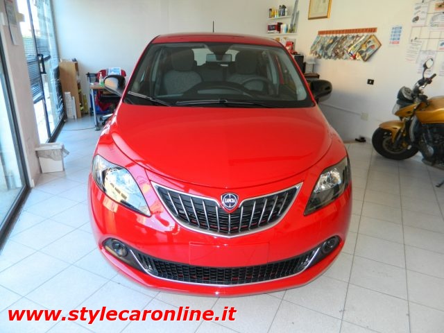 LANCIA Ypsilon usata, con Airbag