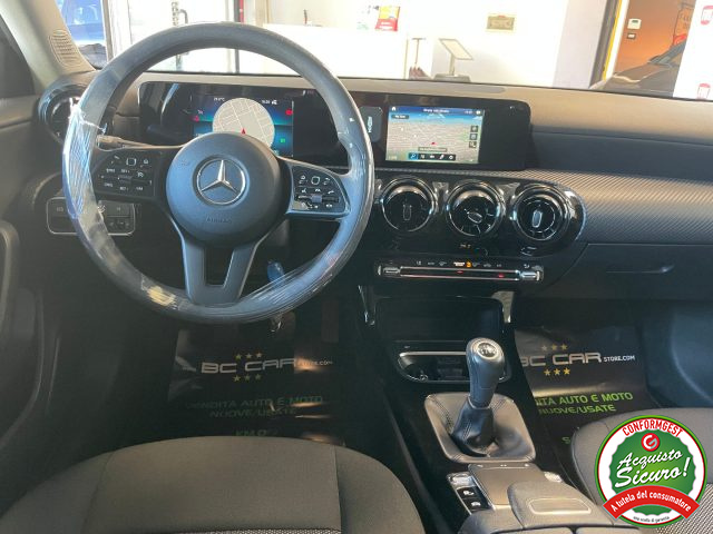 MERCEDES-BENZ A 180 usata, con Park Distance Control