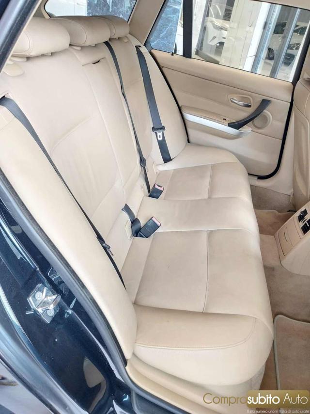 BMW 320 usata, con Sedile posteriore sdoppiato