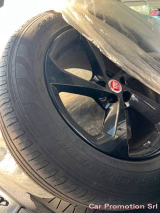 JAGUAR F-Pace usata, con Interni in pelle