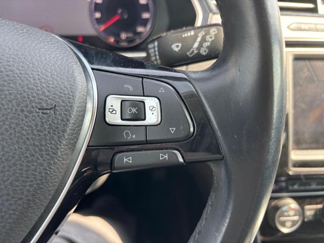 VOLKSWAGEN Passat Variant usata, con Bluetooth