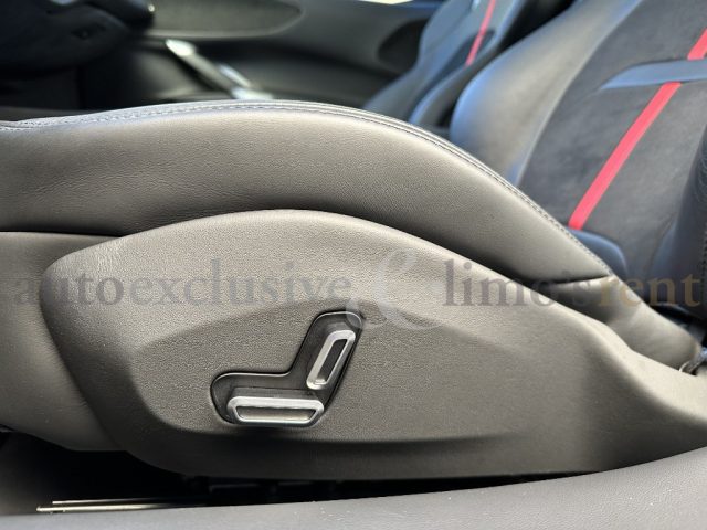 FERRARI SF90 usata, con Climatizzatore
