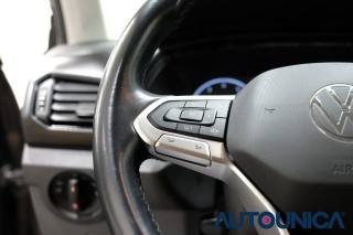 VOLKSWAGEN T-Cross usata, con USB