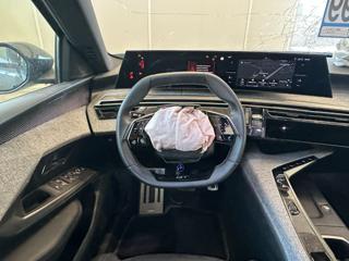 PEUGEOT 3008 usata, con Airbag testa