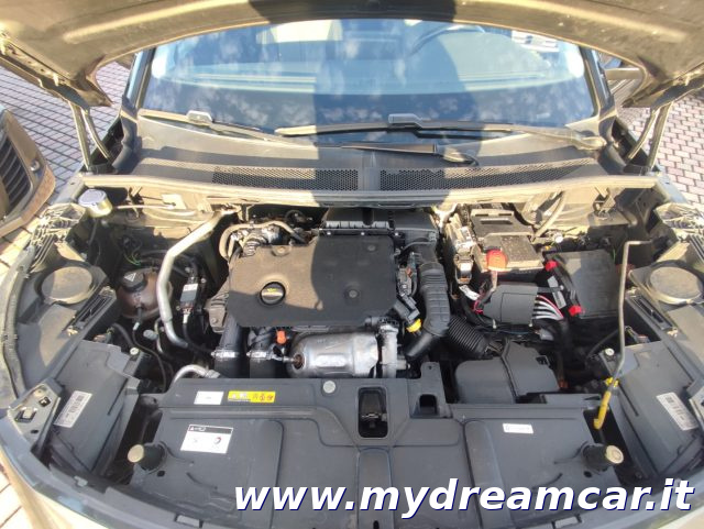 PEUGEOT 3008 usata, con Sensore di luce