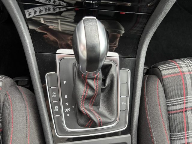 VOLKSWAGEN Golf GTI usata, con Volante multifunzione
