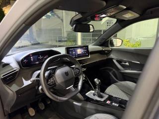 PEUGEOT 2008 usata, con Frenata d