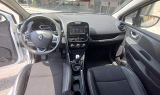 RENAULT Clio usata, con Sistema di navigazione