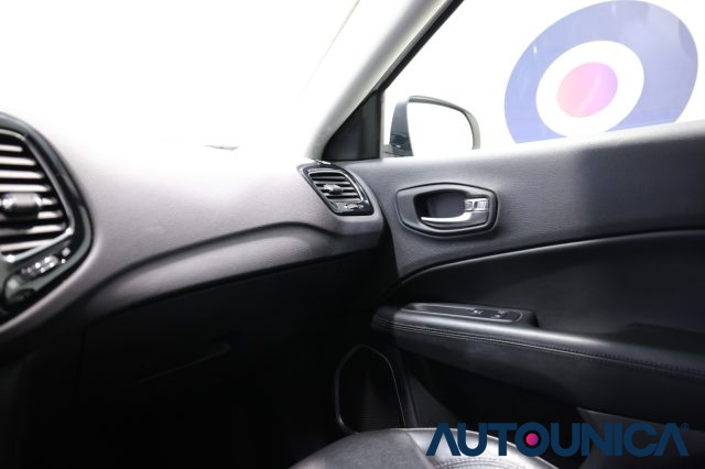 JEEP Compass usata, con Telecamera per parcheggio assistito