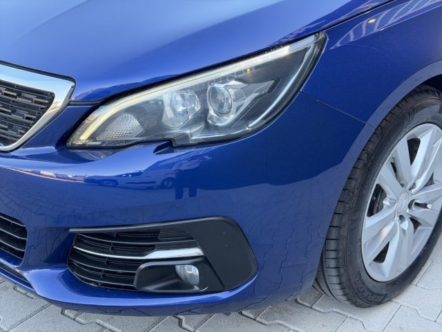 PEUGEOT 308 usata, con Bluetooth