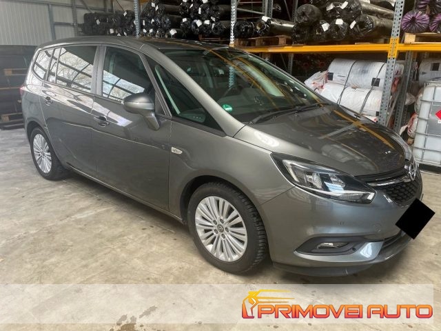 OPEL Zafira usata, con Autoradio