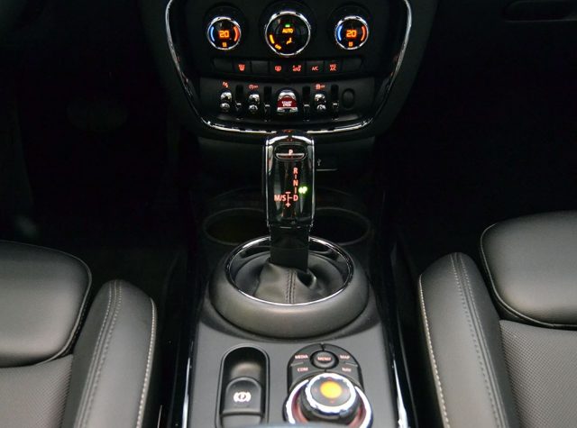 MINI Clubman usata, con Controllo automatico clima