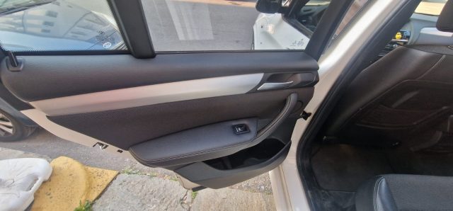 BMW X4 usata, con Fari Xenon