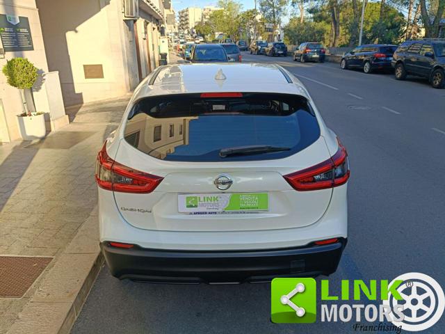 NISSAN Qashqai usata, con Telecamera per parcheggio assistito
