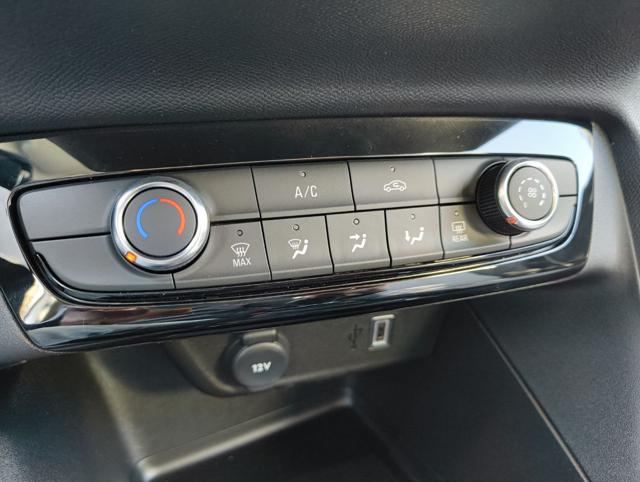 OPEL Corsa usata, con Climatizzatore