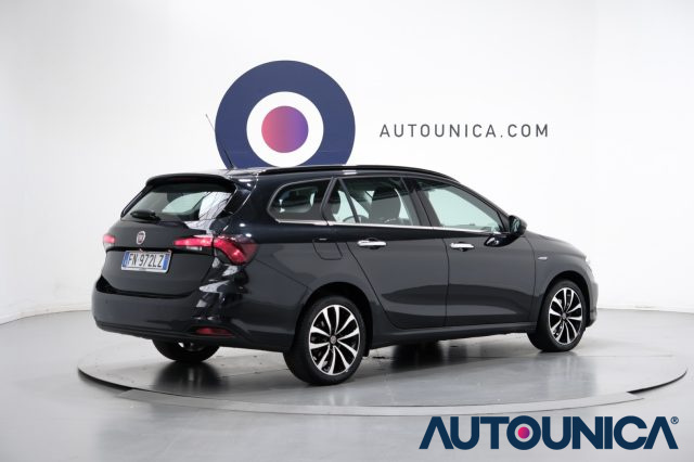 FIAT Tipo usata, con USB