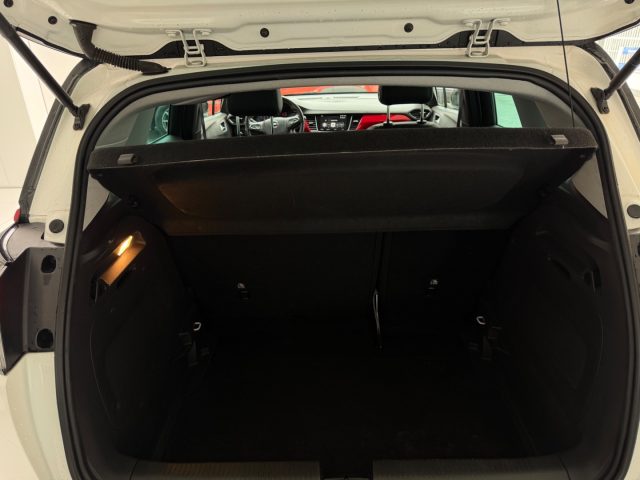 OPEL Crossland usata, con Luci diurne