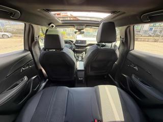 PEUGEOT 2008 usata, con Riconoscimento dei segnali stradali