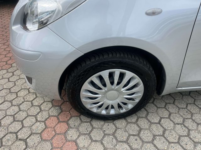 DAIHATSU Charade usata, con Volante in pelle