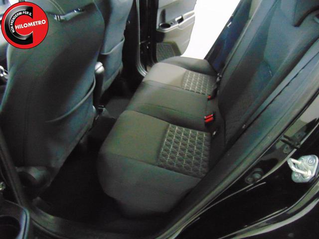 TOYOTA C-HR usata, con Autoradio