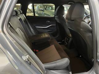 BMW 320 usata, con USB