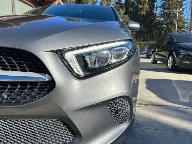 MERCEDES-BENZ A 180 usata, con Airbag