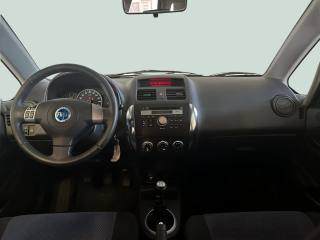 FIAT Sedici usata, con Cerchi in lega