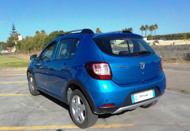 DACIA Sandero usata, con Autoradio