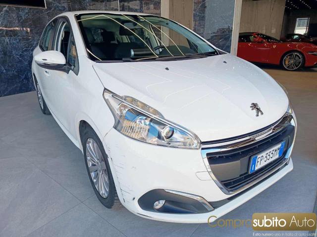 PEUGEOT 208 usata, con Airbag laterali