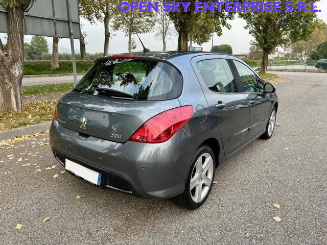 PEUGEOT 308 usata, con Autoradio