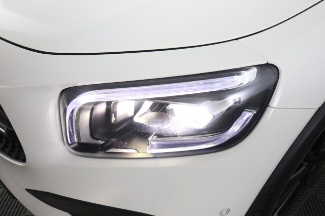 MERCEDES-BENZ CLA usata 13