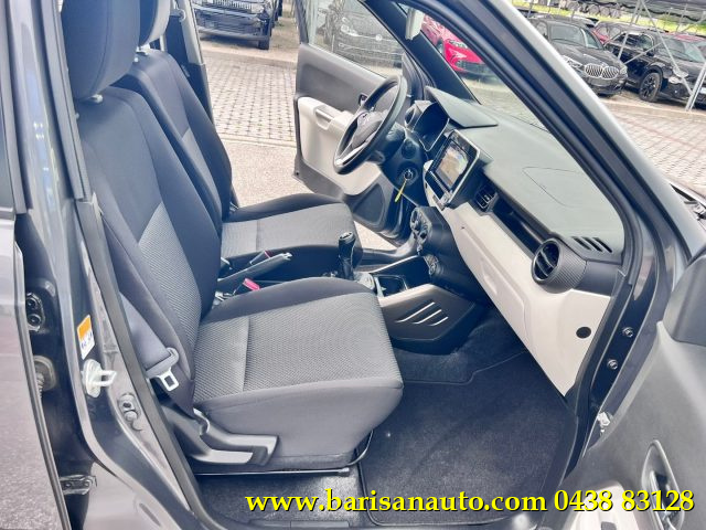SUZUKI Ignis usata, con Autoradio