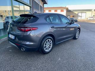 ALFA ROMEO Stelvio usata, con Autoradio