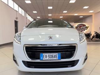 PEUGEOT 5008 usata, con Bracciolo
